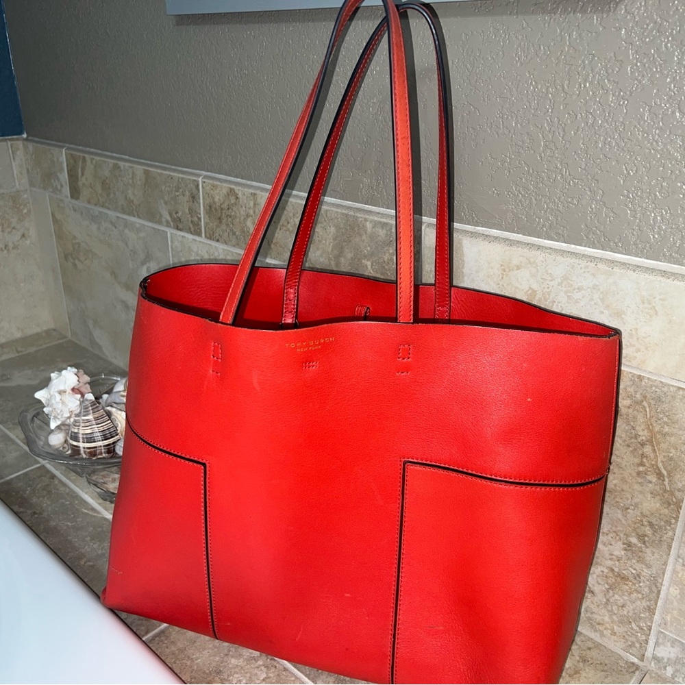 Tory Burch Block T Tote - Picture 7 of 15